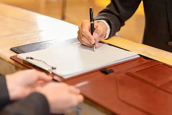 本地生活怎么进去